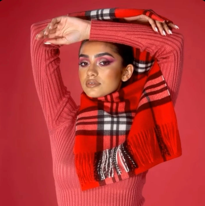 HOLI RED SCARF