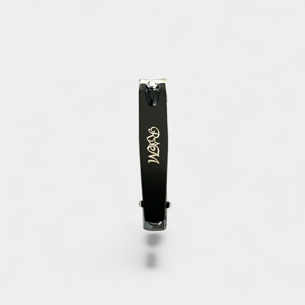 NAIL CLIPPER WITH FILE